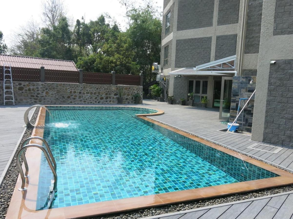 Cha Li'S Family Hotel&Hostel Pai Exteriör bild